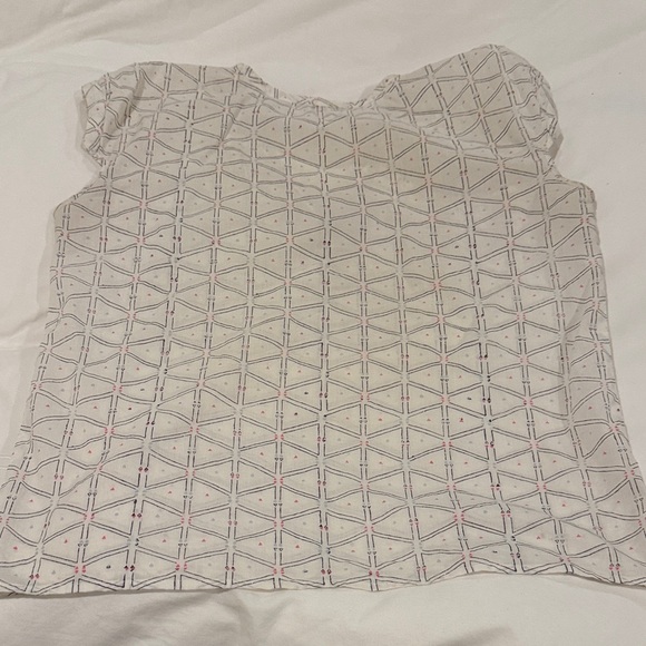 Layla Geometric Patterned Top - Picture 3 of 3